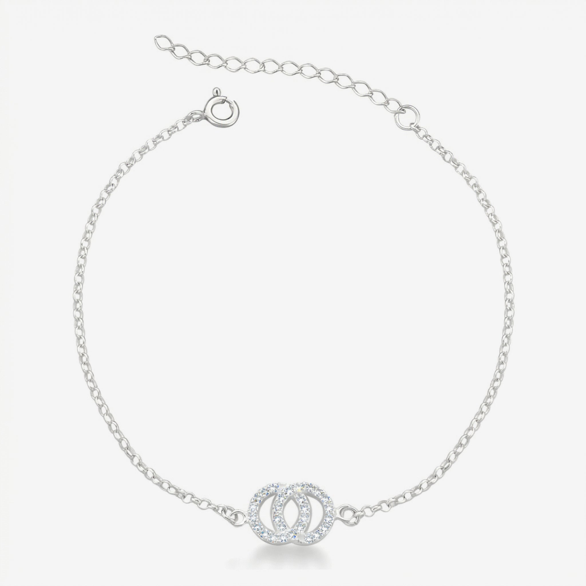 Pulseira Lune em prata 925 com dois círculos entrelaçados cravejados, corrente elo português 040 e fecho boia com extensor regulável, vista superior