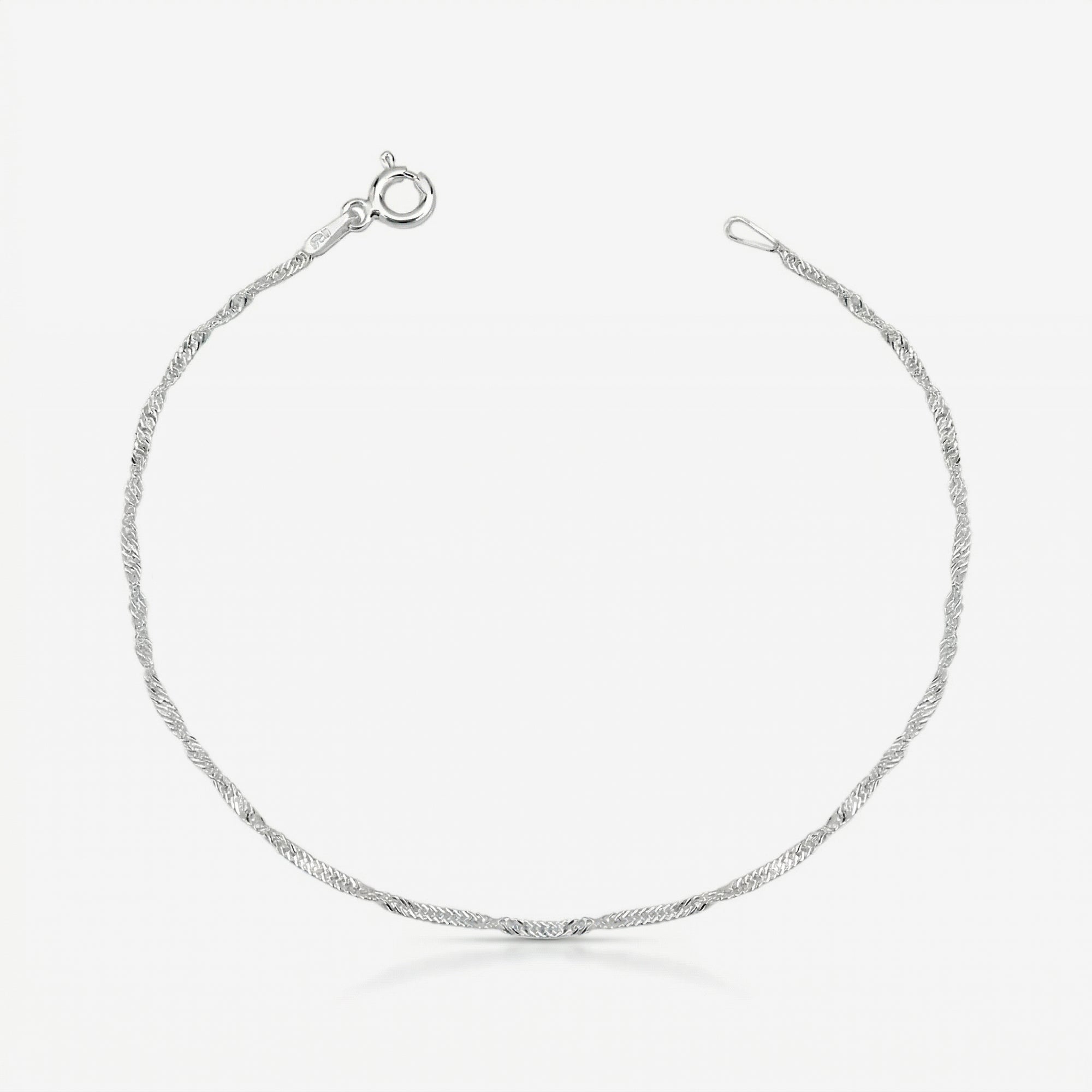 Pulseira Seren em prata 925 com corrente Singapura 025 torcida, fecho boia e extensor regulável, vista superior